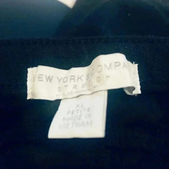 Newt York and company stretch /black /xlg - Picture 3 of 3